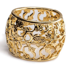 Load image into Gallery viewer, Gold Lace Ring