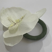 Load image into Gallery viewer, Orchid Flowers Napkin Rings